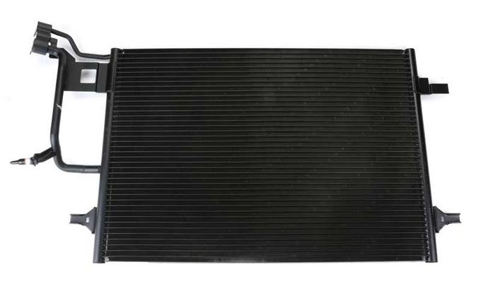 Audi A/C Condenser 8D0260403G - Behr 351038431